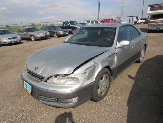 2000 Lexus ES300h