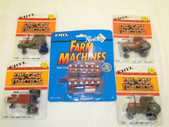 CASE INTERNATIONAL TOYS NEW IN PACKAGE