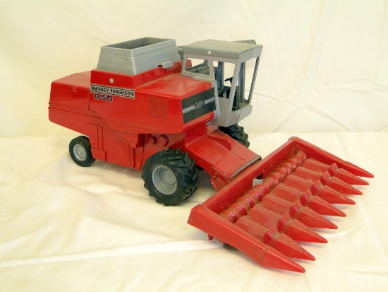 MASSEY FERGUSON COMBINE