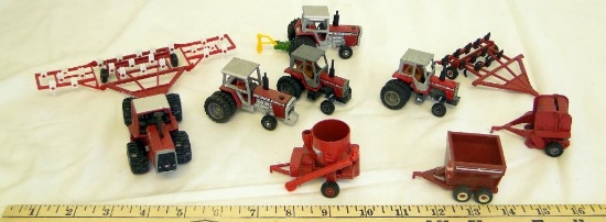 MASSEY FERGUSON LOT