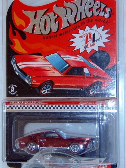 SCALE: 1/64 CUSTOM AMC AMX CAR. CLUB EXCLUSIVE - RED LINE CLUB. 2010 CLUB CAR.