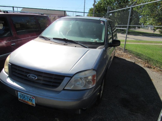 2004 Ford Freestar SES