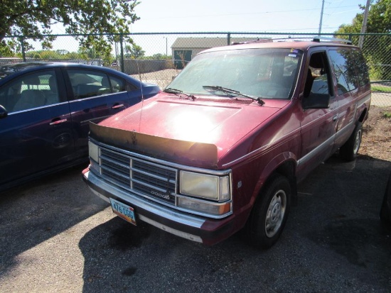 1990 Dodge Grand Caravan SE