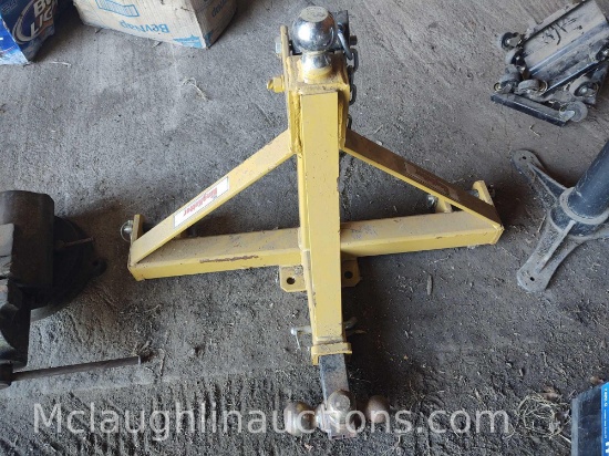 King kutter 3-point hitch adapter. Does not include three-way hitch in picture.