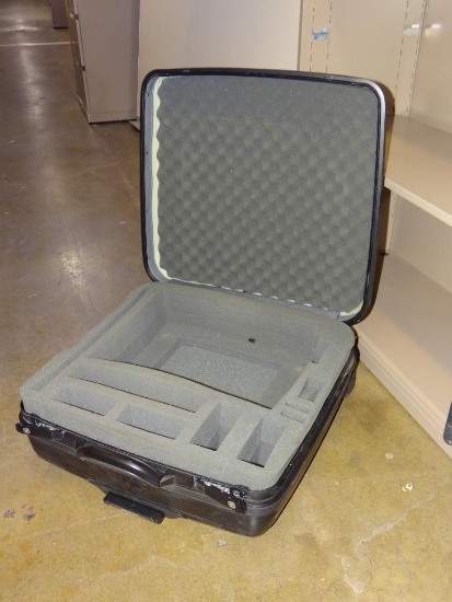PROXIMA ROLLING EQUIPMENT BAG, HARD SIDED CASE WITH EGGSHELL FOAM. MEASURES 24 X 12 X 26 INCHES