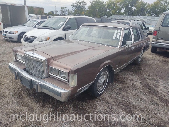 1985 Lincoln Towncar