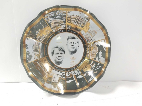 Robert and John Kennedy commemorative ashtray in beautiful condition. See photos for details.