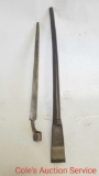 Antique bayonet and a mismatched sheath. See photos for details.