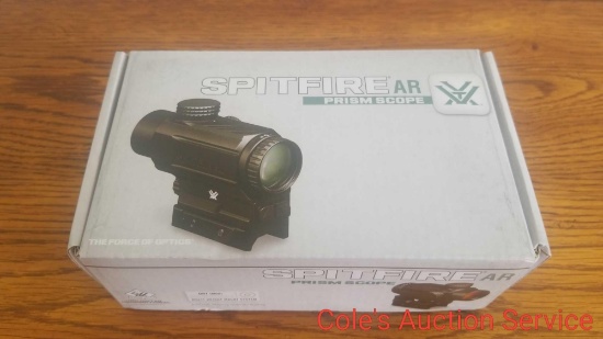 Spitfire AR prism scope in box. Model spr-200. Specifically designed for the AR platform. Features a