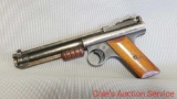 Antique Ben Franklin pellet gun that looks to be in good condition.