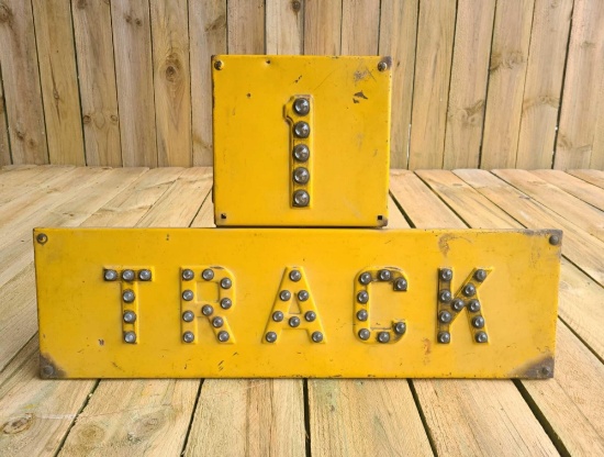Antique 1-track railroad sign in good condition. See photos for details.
