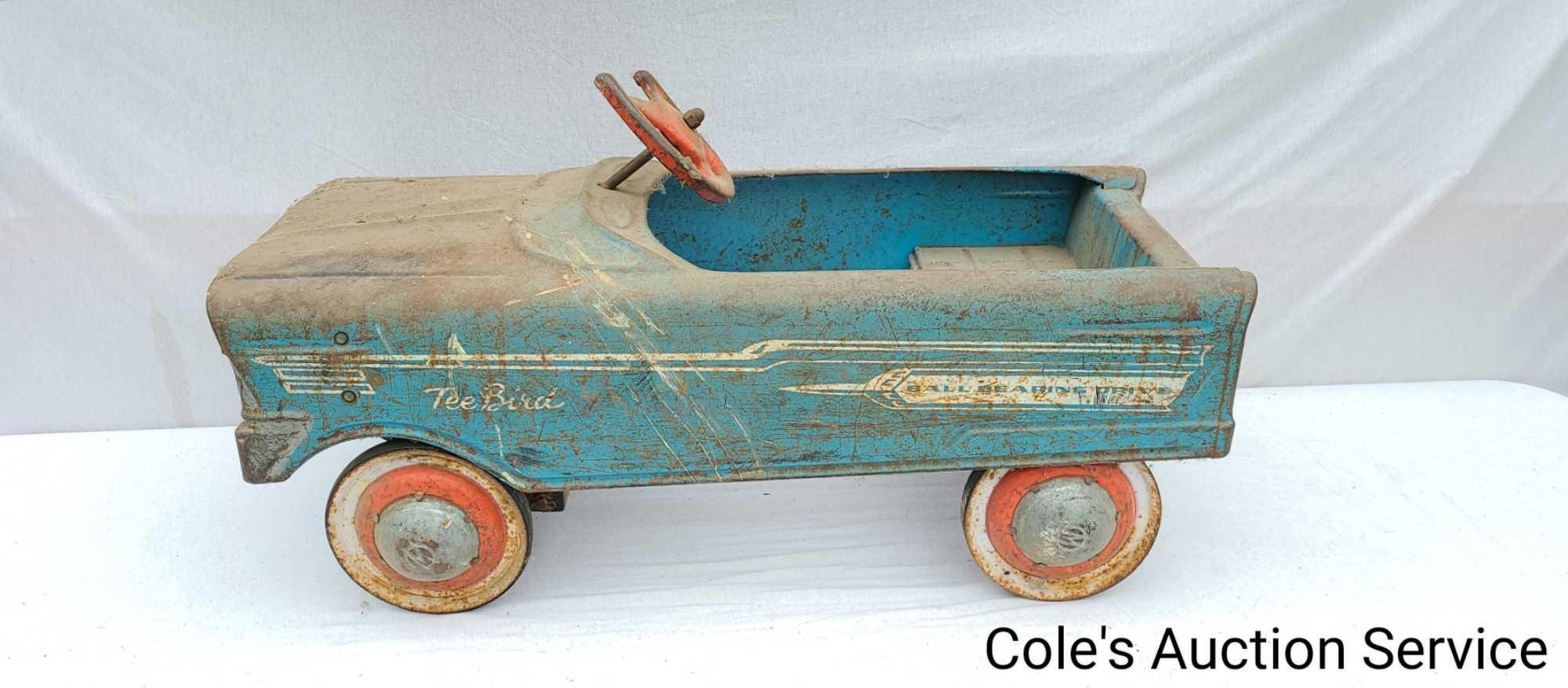 Vintage Tee Bird ball bearing drive pedal car. Proxibid