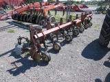 IH 6R CULTIVATOR