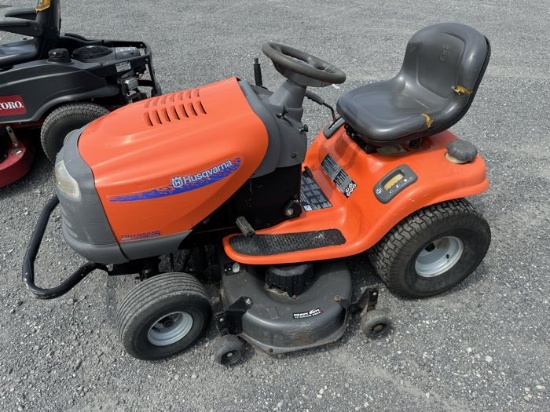 HUSKAVARNA YTH LAWN MOWER