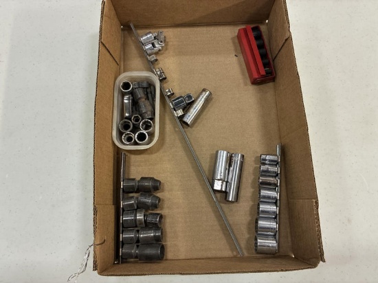 ASSORTMENT 3/8 SOCKETS