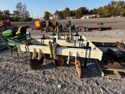 Patriot 3pt Pivot Track Closure