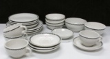 Lot of 22 Pieces of Restaurant China