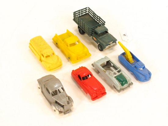 Lot Of 7 Small Plastic Cars and Trucks