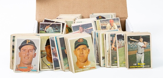 1957 Topps Commons and Minor Stars (210-card lot)