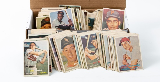 1957 Topps Commons and Minor Stars (319-card lot)