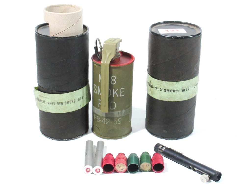 Vietnam Era Smoke Grenades And Flares | Guns & Military Artifacts Militaria  Vietnam War Collectibles | Online Auctions | Proxibid