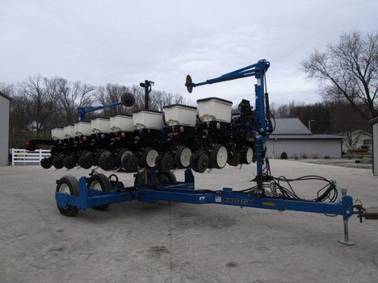 2013 Kinze 3500 8/16 Row Planter