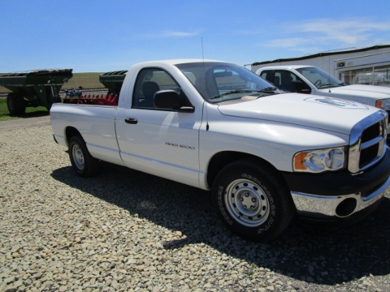 2004 Dodge 1500 2WD Pickup Truck