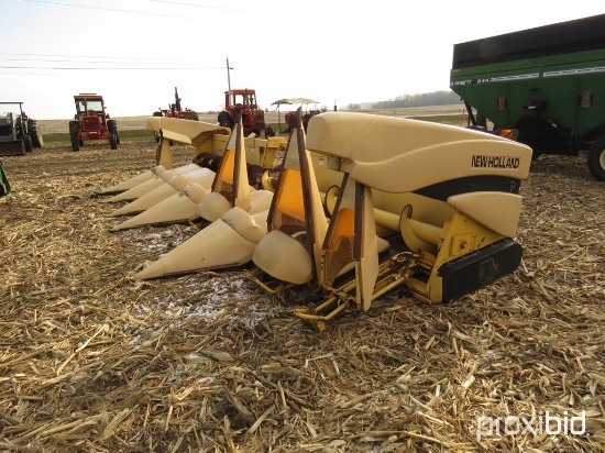 NH 996, 8-ROW WIDE, ALL PLASTIC, WILL FIT C/IH OR NH