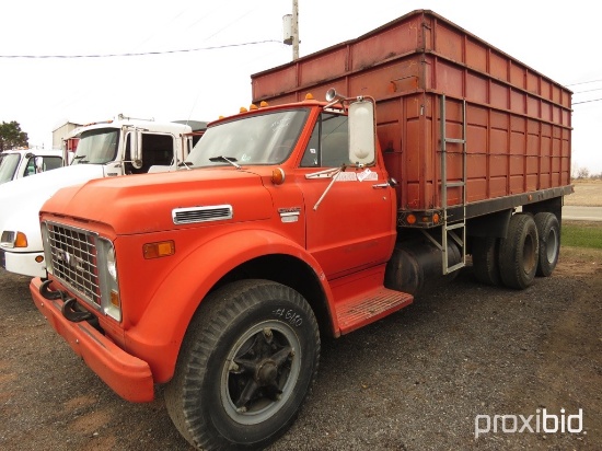 1970 GMC 6000 TANDEM GRAIN TRUCK, VIN CE613Z135369