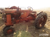 CASE VAC TRACTOR, NF, EAGLE HITCH