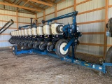 KINZE 3600 12/24 PLANTER