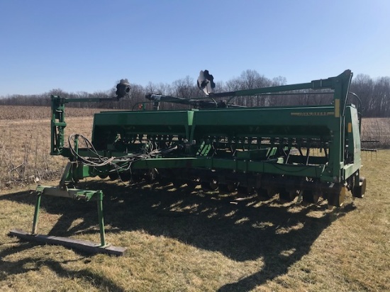 JD 750 20' DRILL, NO TILL, MARKERS, FILL AUGER, S/N 024429