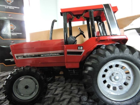 5288 TRACTOR - TOY