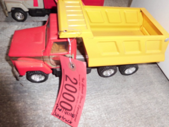 RED & YELLOW DUMP TRUCK - TOY