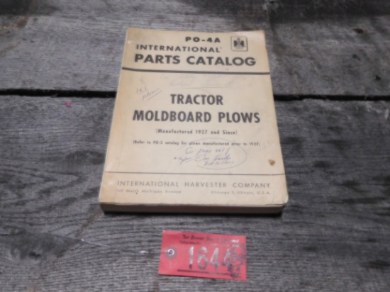 NO 194 MOLDBOARD PLOW OPERATOR MANUAL