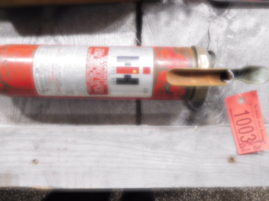 IH FIRE EXTINGUISHER - PAINTED