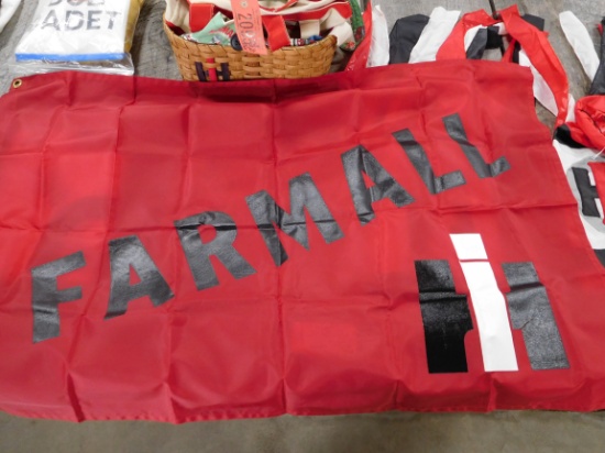 FARMALL 3'X5' FLAG