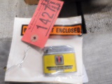 YELLOW LIGHTER 