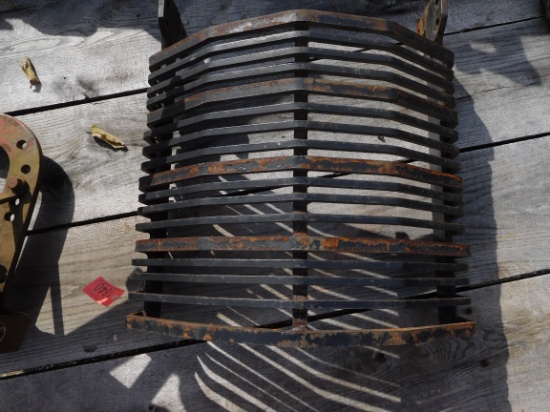 CUSTOM FRONT GRILL GUARD FOR FARMALL M