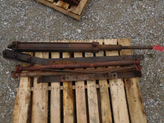 IH #31 LOADER ACCESSORIES