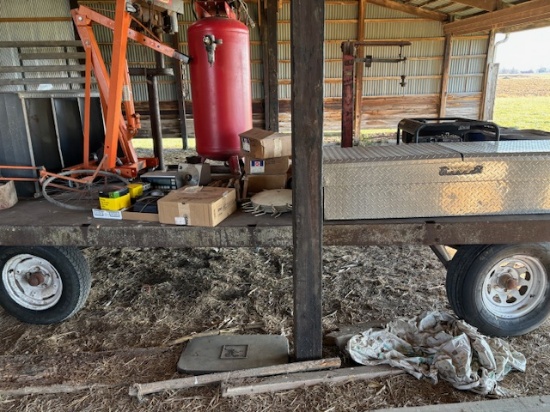 HAY WAGON