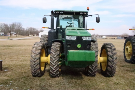 JD 8335R W/ DELUXE CAB