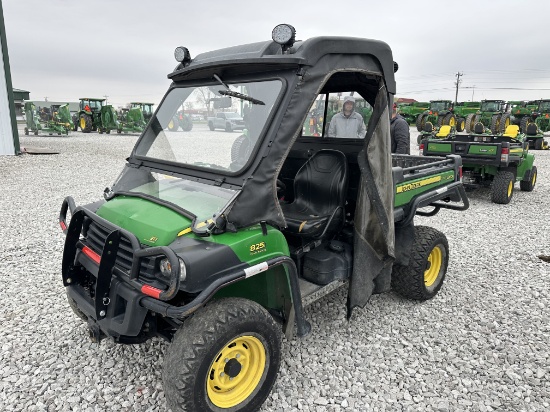 2016 JD XUV 825I GATOR