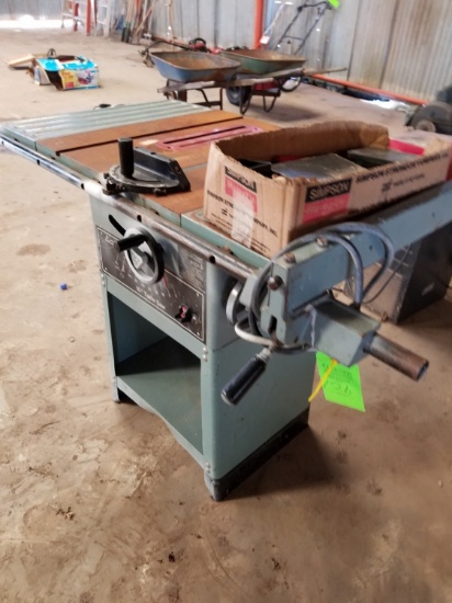 Delta 10" Table Saw