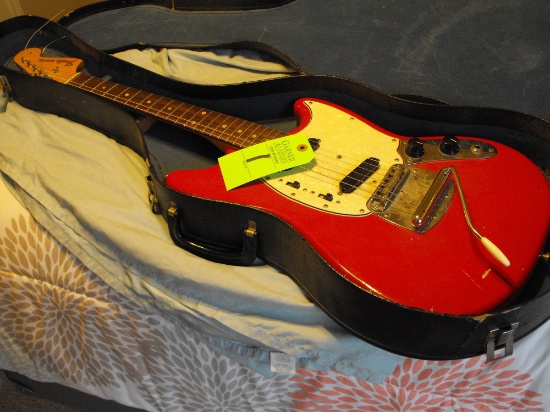 Fender Mustang Guitar