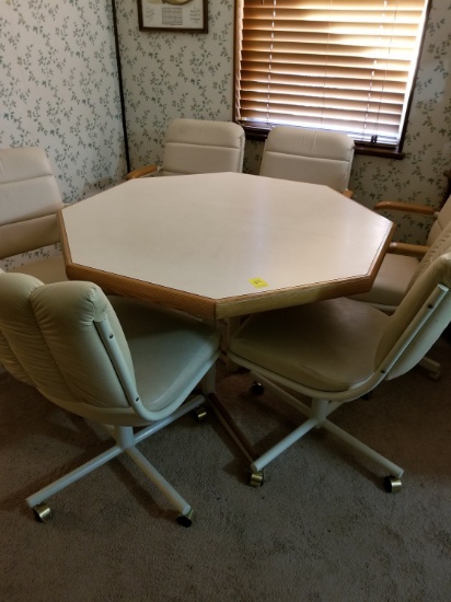 Dining Table w/ 6 Rolling Chairs