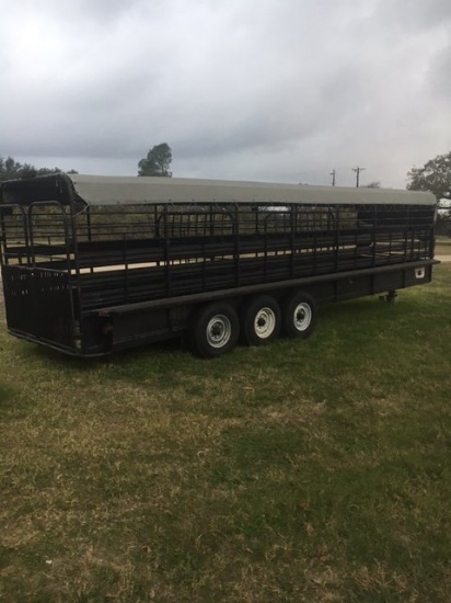 Dugan 28’ Gooseneck Cattle Trailer