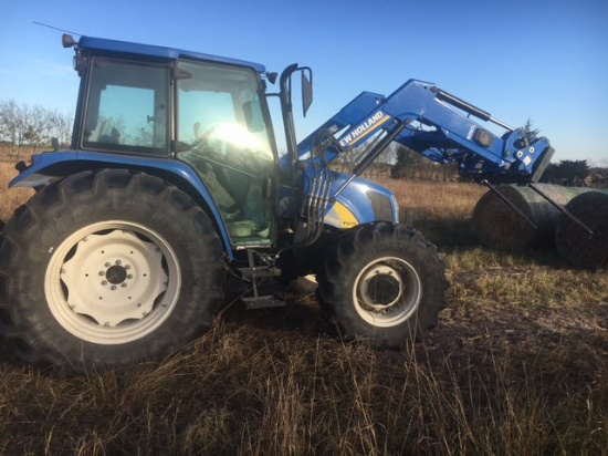 New Holland T 5070 Tractor with front end loader