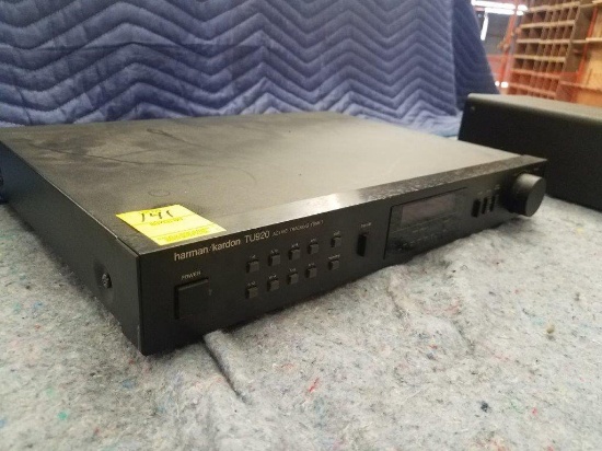 Harmon/Kardon TU920 Active Tracking Tuner
