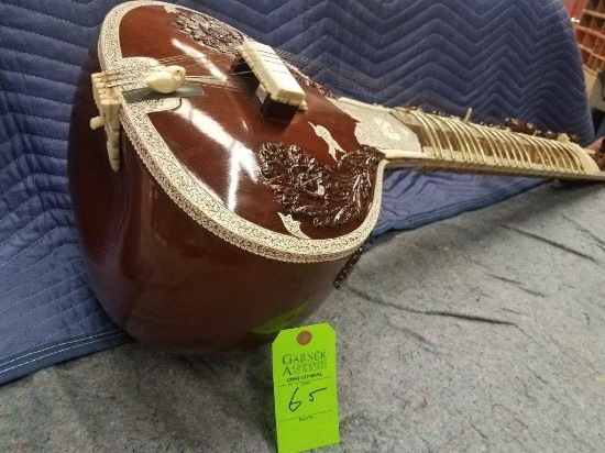 Sitar with hard shell case